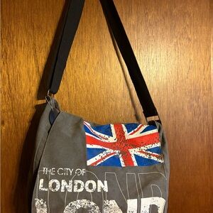 Robin Ruth Gray London Flag Messenger Bag